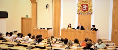 გიორგი ხელაშვილი ეთნიკური უმცირესობებით კომპაქტურად დასახლებულ რეგიონებში მცხოვრებ მასწავლებლებს შეხვდა