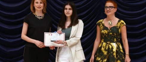 Tamar Taliashvili Participating in Awarding Ceremony of Pupils and Teachers