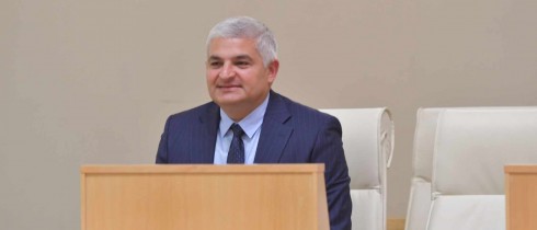პარლამენტმა გიორგი სოსიაშვილის პარლამენტის წევრის უფლებამოსილების ცნობას მხარი დაუჭირა