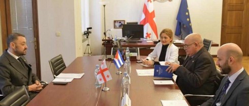 ბექა ოდიშარია კუბის რესპუბლიკის ელჩს შეხვდა