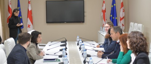 სალომე ქურასბედიანი გაერთიანებული სამეფოს საგარეო, თანამეგობრობისა და განვითარების ოფისის წარმომადგენლებს შეხვდა