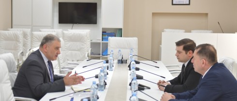მიხეილ სარჯველაძე აჭარის ავტონომიური რესპუბლიკის უმაღლესი საბჭოს წარმომადგენლებს შეხვდა