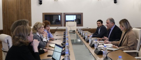 მიხეილ სარჯველაძე და ბაია კვიციანი ბავშვთა უფლებებზე მომუშავე ორგანიზაციების წარმომადგენლებს შეხვდნენ