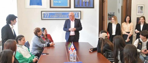 Irakli Medzmariashvili Hosting Schoolchildren of Ergneti and Nikozi Public Schools