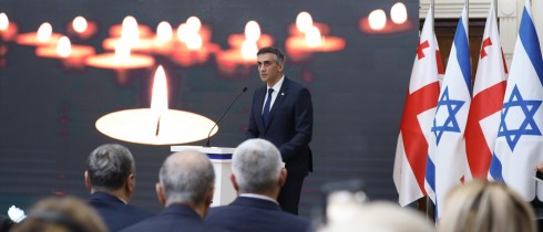 გიორგი კახიანი: უნდა გვახსოვდეს ჰოლოკოსტის გაკვეთილები და მათ შესახებ მომავალ თაობებსაც ვუამბოთ, რათა მსოფლიო იყოს უფრო ერთიანი სიძულვილთან, შეუწყნარებლობასთან და ძალადობასთან ბრძოლაში