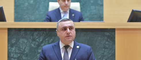 პარლამენტმა ირაკლი ბერაიას უფლებამოსილება ვადამდე შეუწყვიტა