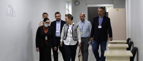 მარიამ ლაშხი და გიორგი სოსიაშვილი საგამოცდო ცენტრებს ესტუმრნენ