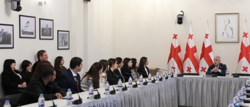 Dimitri Khundadze met with the students
