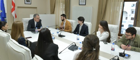 Sozar Subari met with university students 