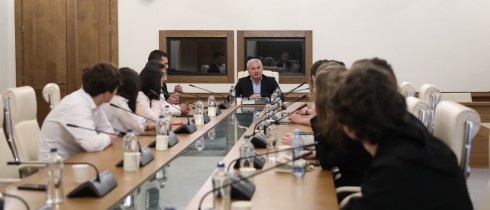 Irakli Kadagishvili met with Students of Tbilisi Public School No. 61