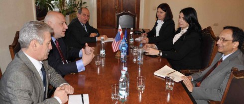 პარლამენტის თავმჯდომარის მოადგილე გიორგი წერეთელი გაეროს მოსახლეობის ფონდის წარმომადგენლებს შეხვდა