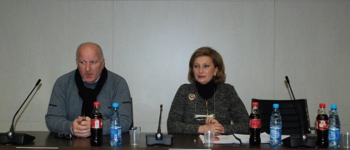 გარემოს დაცვისა და ბუნებრივი რესურსების კომიტეტის თავმჯდომარის პირველი მოადგილე ბიძინა გუჯაბიძე პარლამენტის აპარატის სტაჟიორებს შეხვდა