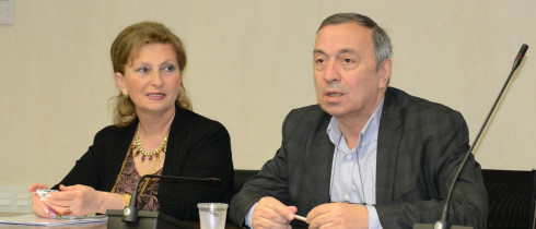 პარლამენტის საპროცედურო საკითხთა და წესების კომიტეტის თავმჯდომარის პირველი მოადგილე, ფრიდონ საყვარელიძე ქუთაისის აკაკი წერეთლის სახელობის უნივერსიტეტის სტუდენტებს შეხვდა
