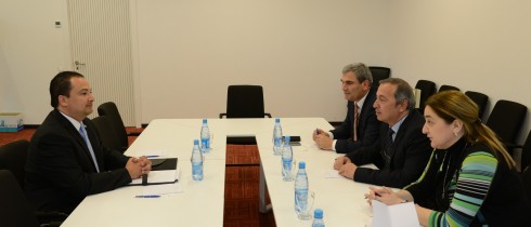 ფრიდონ საყვარელიძე და გიგლა აგულაშვილი გვატემალაში საქართველოს საპატიო კონსულ მარიო ადოლფო ბუკაროს შეხვდნენ