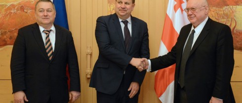 დარგობრივი ეკონომიკისა და ეკონომიკური პოლიტიკის კომიტეტის თავმჯდომარე, ზურაბ ტყემალაძე ჩეხეთის ინდუსტრიისა და ვაჭრობის მინისტრს, იან მლადეკს შეხვდა