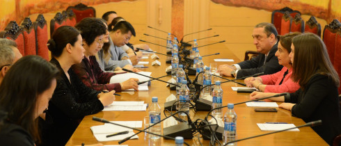 პარლამენტის თავმჯდომარის პირველი მოადგილე, მანანა კობახიძე ჩინეთის სახალხო რესპუბლიკის ძილინის პროვინციის დელეგაციის წევრებს შეხვდა
