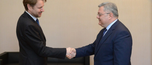 დავით უსუფაშვილი საქართველოში დიდი ბრიტანეთის საგანგებო და სრულუფლებიან ელჩს შეხვდა