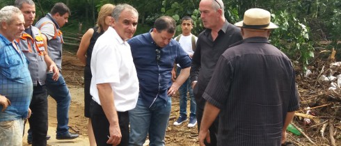 კობა ნაკაიძემ ქობულეთის მუნიციპალიტეტის სოფლებში სტიქიის შედეგების სალიკვიდაციო სამუშაოები მოინახულა